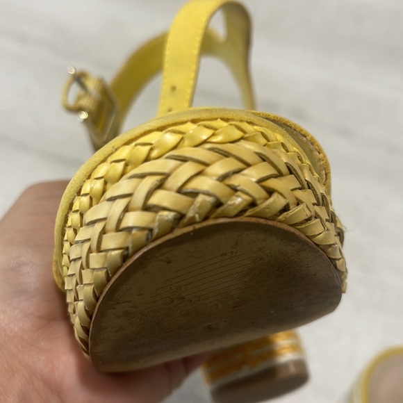 Aldo Platform Heels in Yellow and Raffia | Size 36.5 EU / Size 6.5 US - Picture 8 of 9